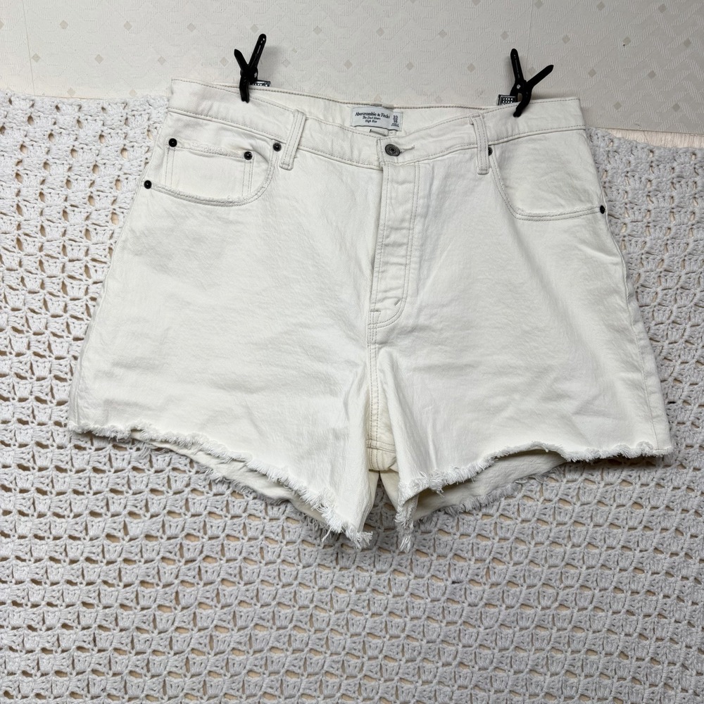 Abercrombie & Fitch The Dad Denim Short Women Tag 33/16 W35 L5 High Rise Cut Off